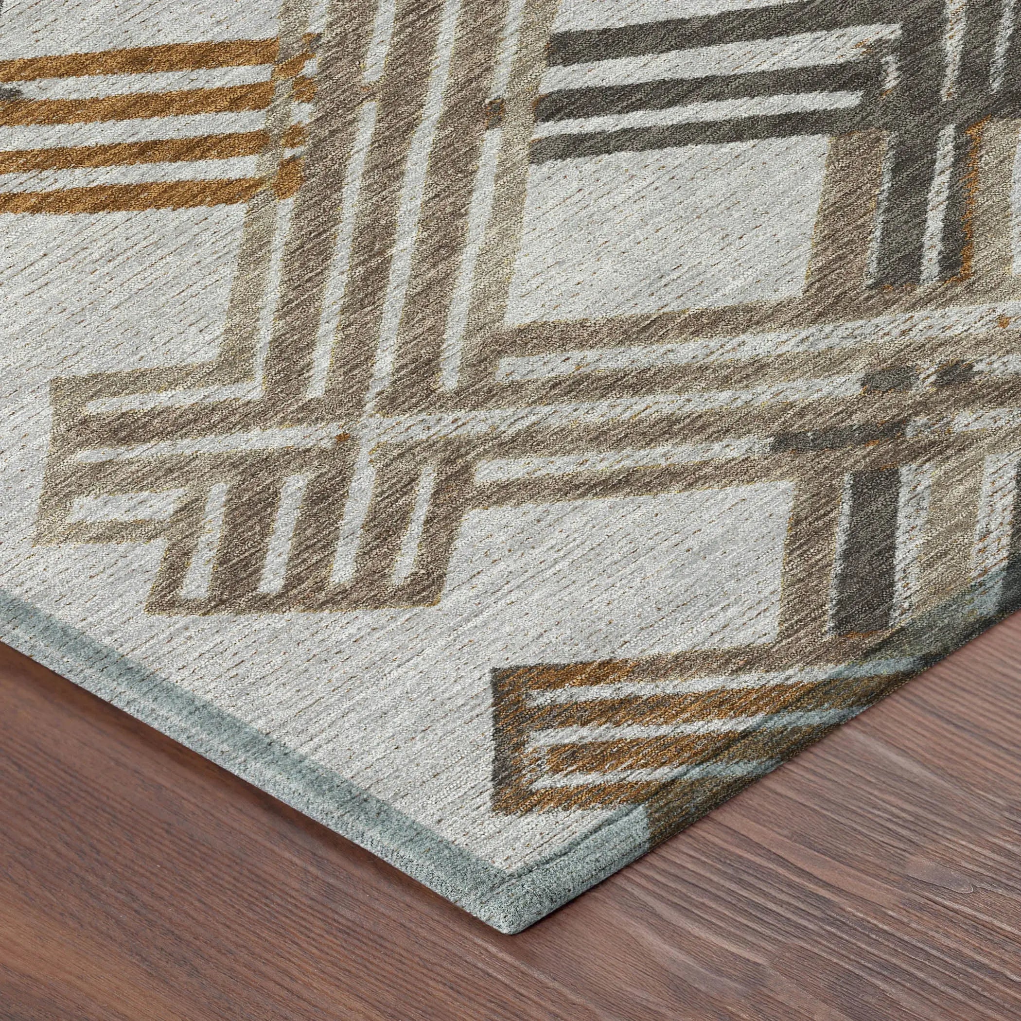 5' X 8' Gray And Gold Geometric Washable Indoor Outdoor Area Rug Homeroots Outdoor