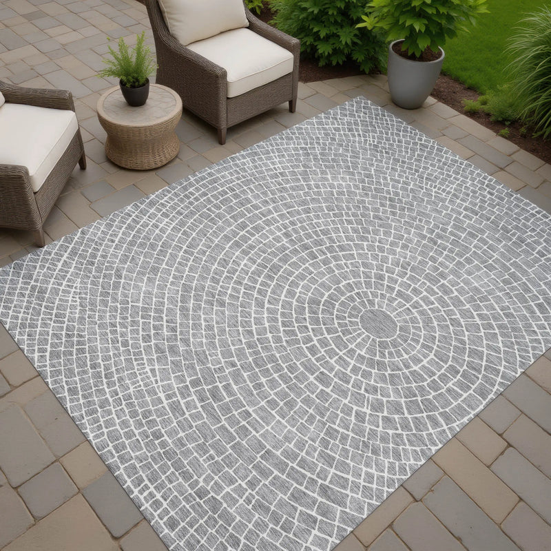 5' X 8' Gray And Ivory Geometric Washable Indoor Outdoor Area Rug Homeroots Outdoor