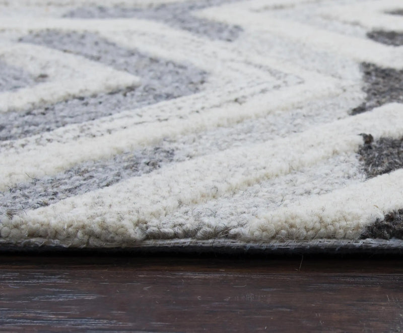 5' X 8' Gray And Natural Wool Geometric Hand Tufted Area Rug Homeroots Home Decor