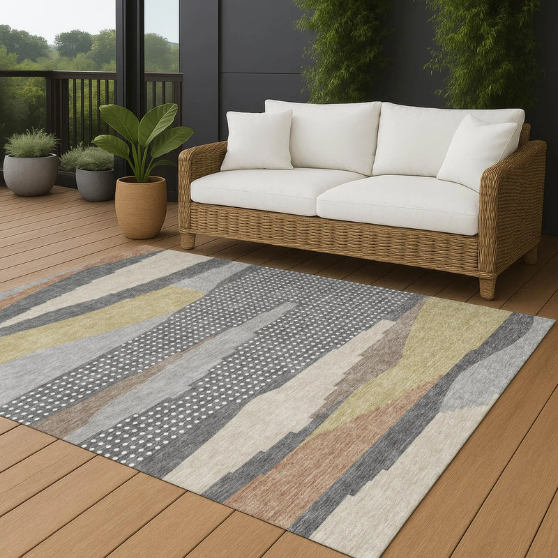5' X 8' Gray And Pewter Abstract Washable Indoor Outdoor Area Rug Homeroots Outdoor