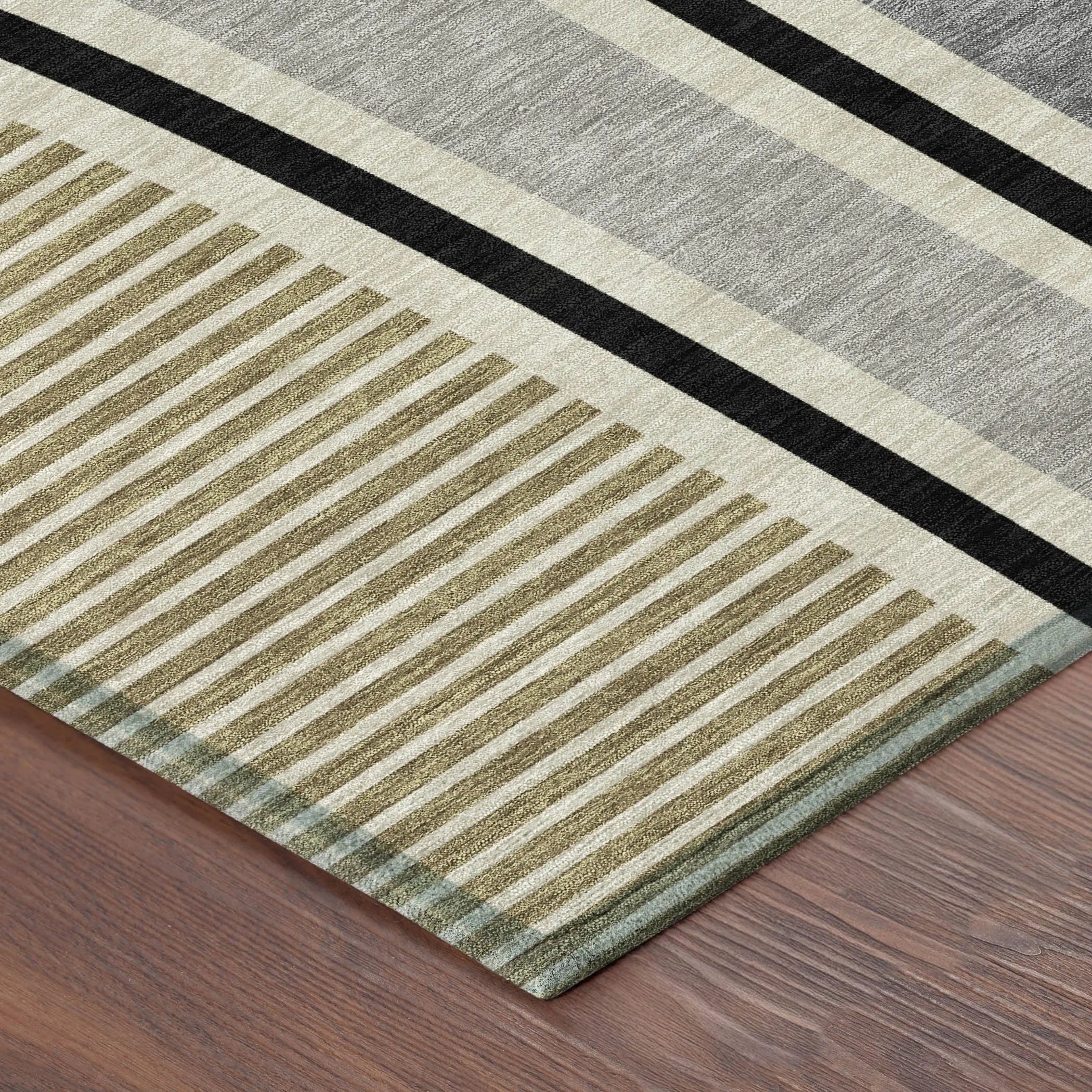5' X 8' Gray And Silver Geometric Washable Indoor Outdoor Area Rug Homeroots Outdoor