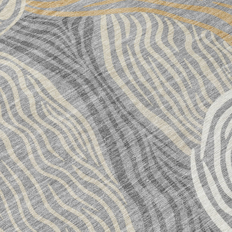 5' X 8' Gray And Silver Ikat Washable Indoor Outdoor Area Rug Homeroots Outdoor