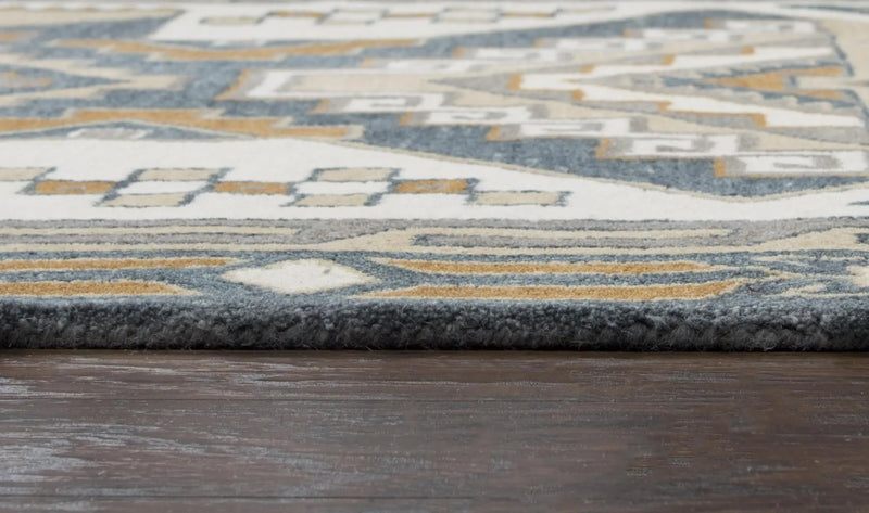 5' X 8' Gray And Tan Wool Tribal Hand Tufted Area Rug Homeroots Home Decor