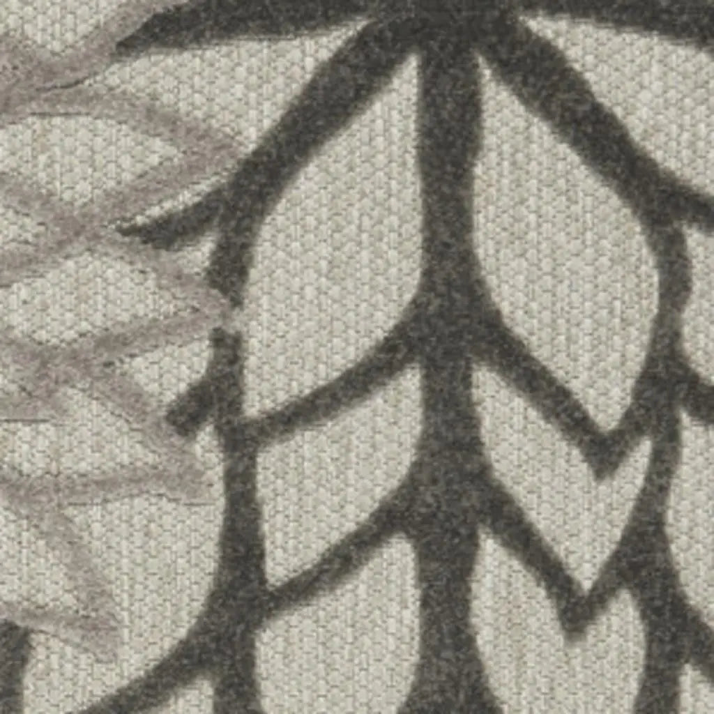 5' X 8' Gray Floral Indoor Outdoor Area Rug Homeroots Outdoor