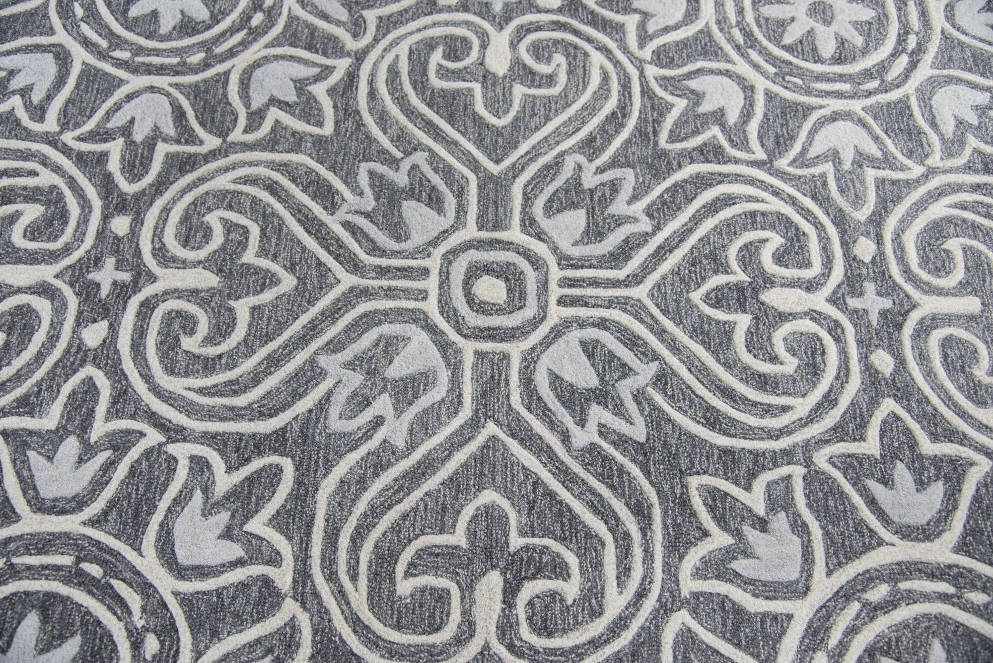 5' X 8' Gray Light Gray And Natural Wool Moroccan Hand Tufted Area Rug Homeroots Home Decor
