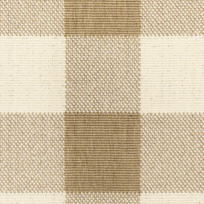 5' X 8' Gray and Ivory Geometric Stain Resistant Indoor Outdoor Area Rug Homeroots Outdoor