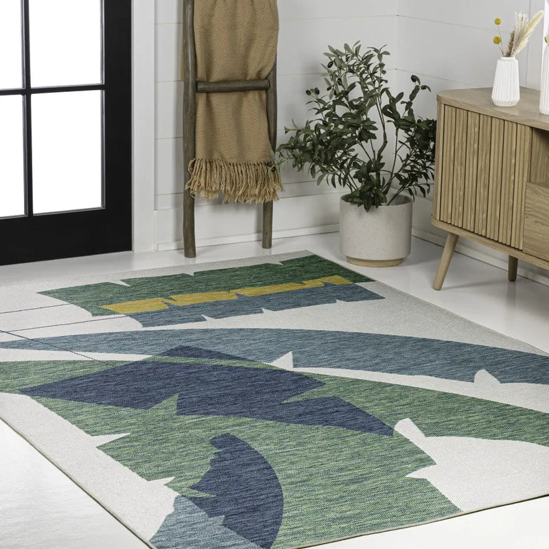 5' X 8' Green And Cream Abstract Indoor Outdoor Area Rug Homeroots Outdoor