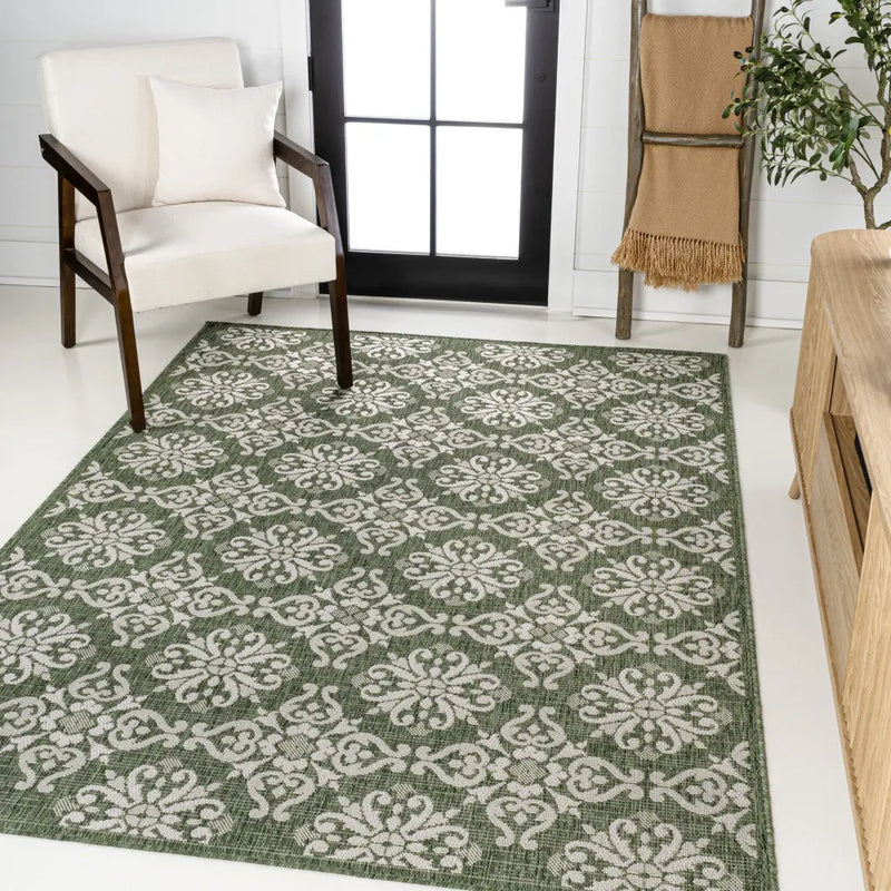 5' X 8' Green And Cream Floral Indoor Outdoor Area Rug - GreatEagleInc