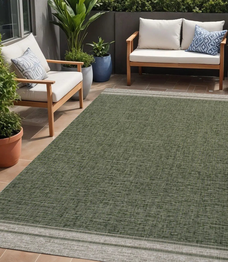 5' X 8' Green And Cream Indoor Outdoor Area Rug Homeroots Outdoor