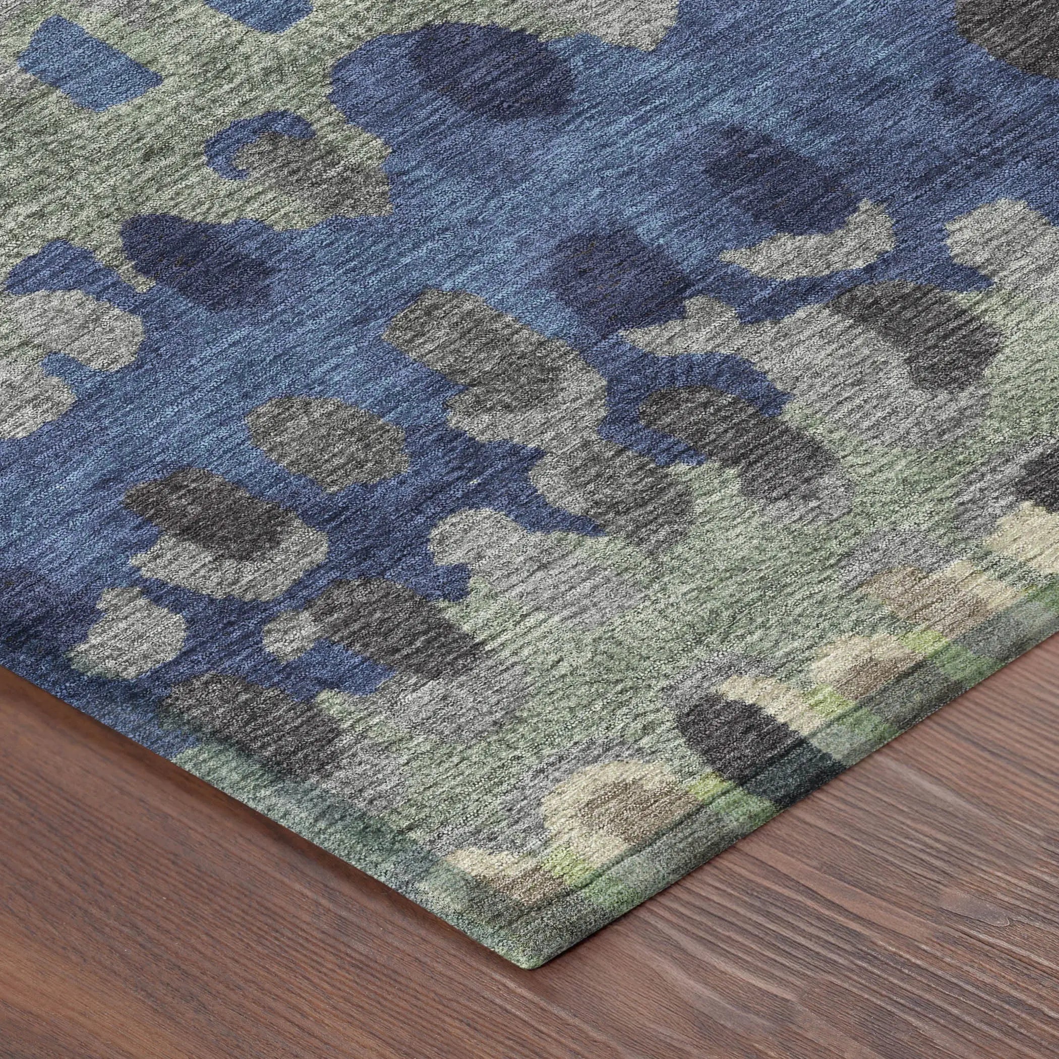5' X 8' Green And Fern Green Geometric Washable Indoor Outdoor Area Rug Homeroots Outdoor