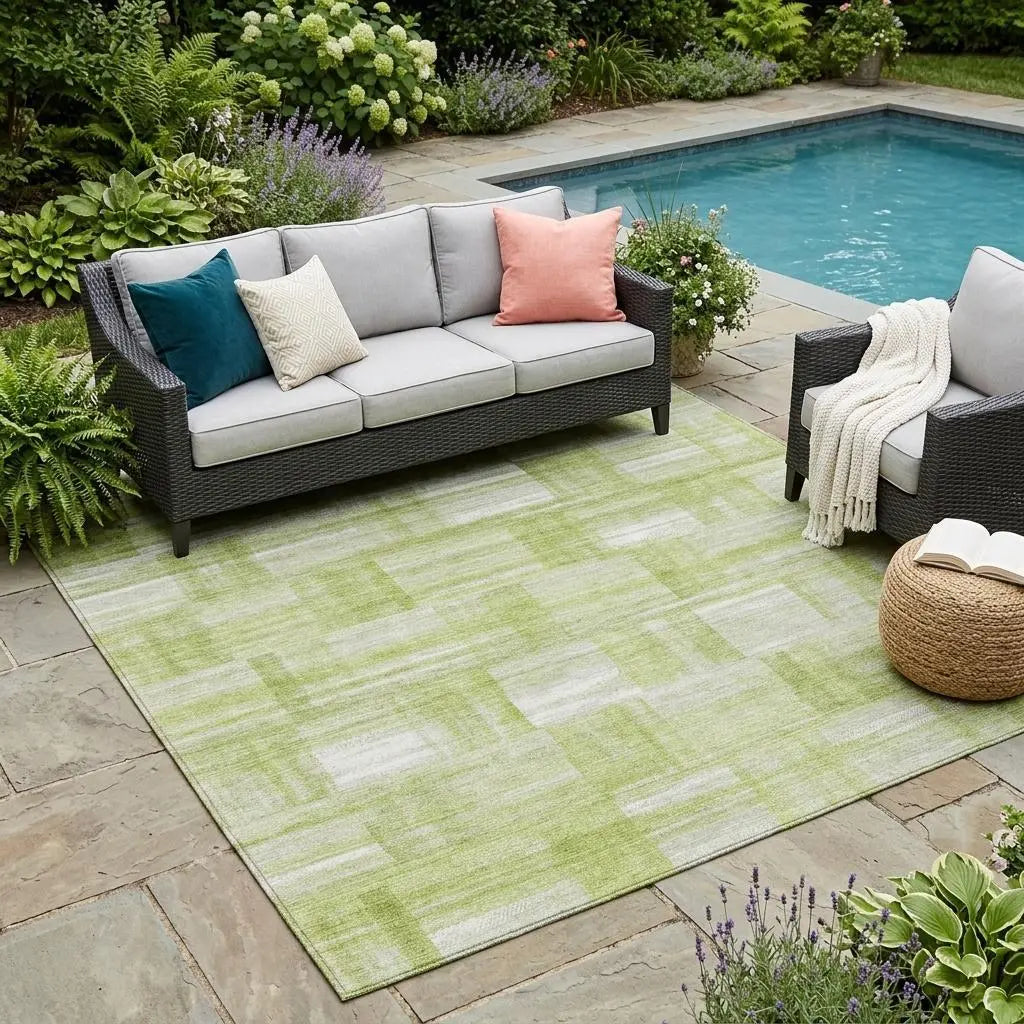 5' X 8' Green And Fern Green Striped Washable Indoor Outdoor Area Rug Homeroots Outdoor