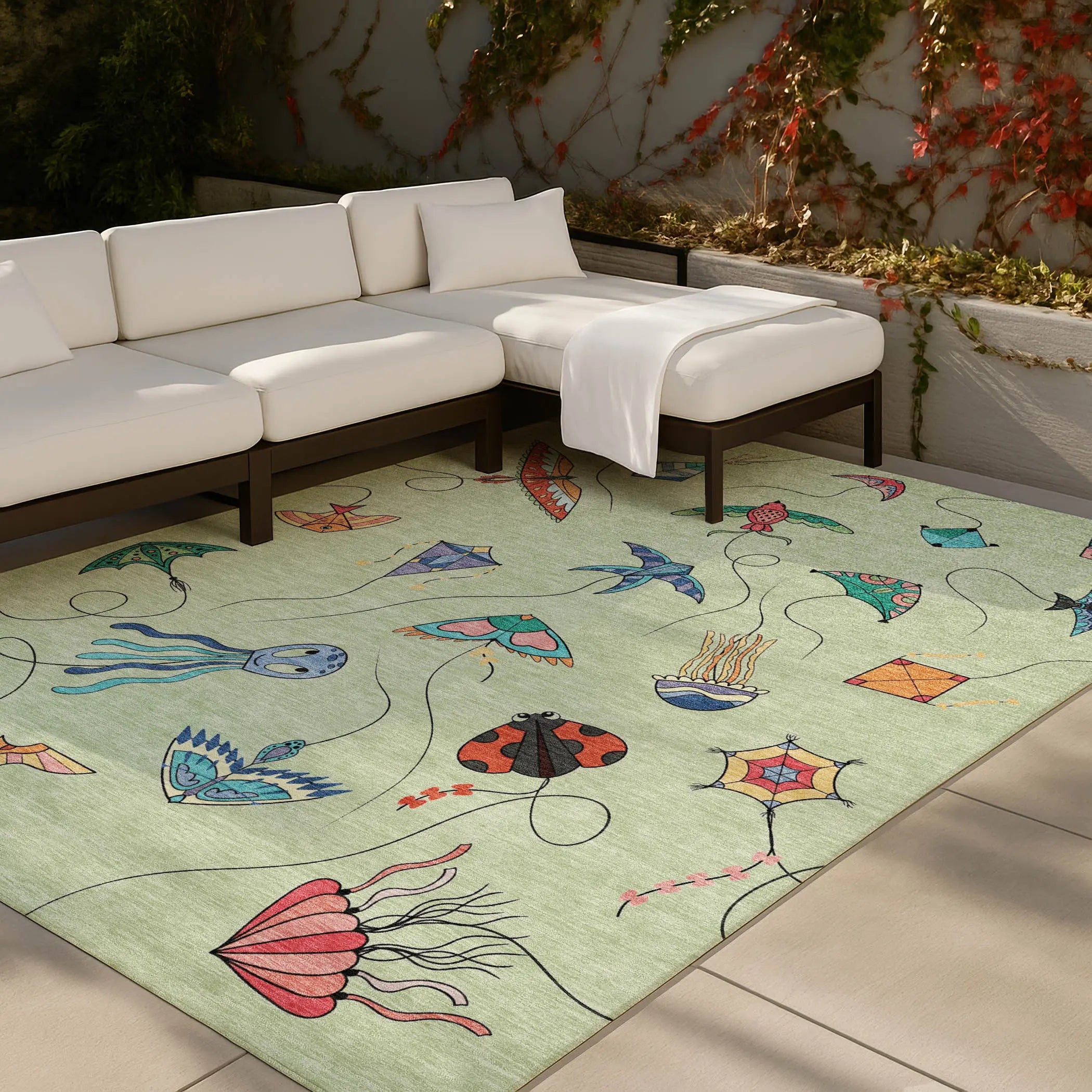 5' X 8' Green And Gold Geometric Washable Indoor Outdoor Area Rug Homeroots Outdoor