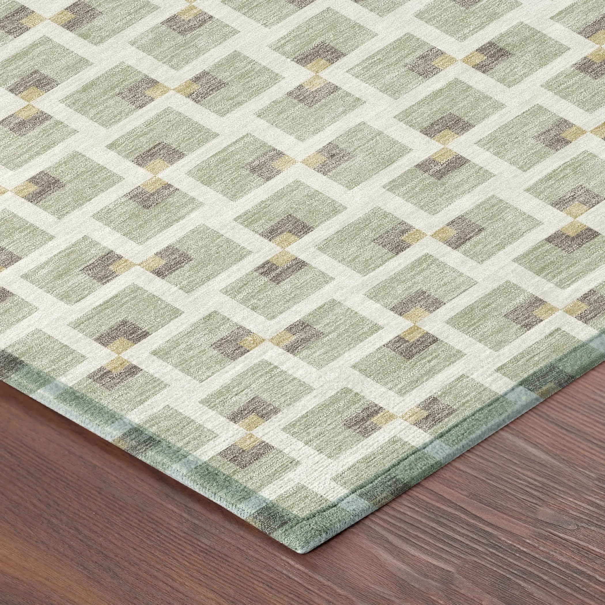 5' X 8' Green And Ivory Geometric Washable Indoor Outdoor Area Rug Homeroots Outdoor