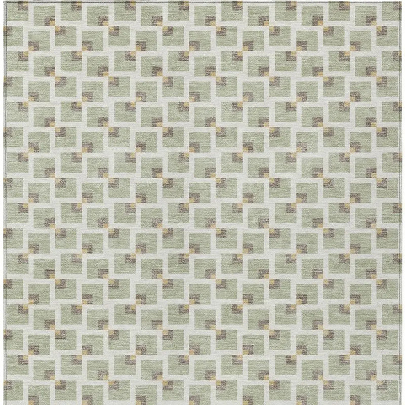 5' X 8' Green And Ivory Geometric Washable Indoor Outdoor Area Rug Homeroots Outdoor