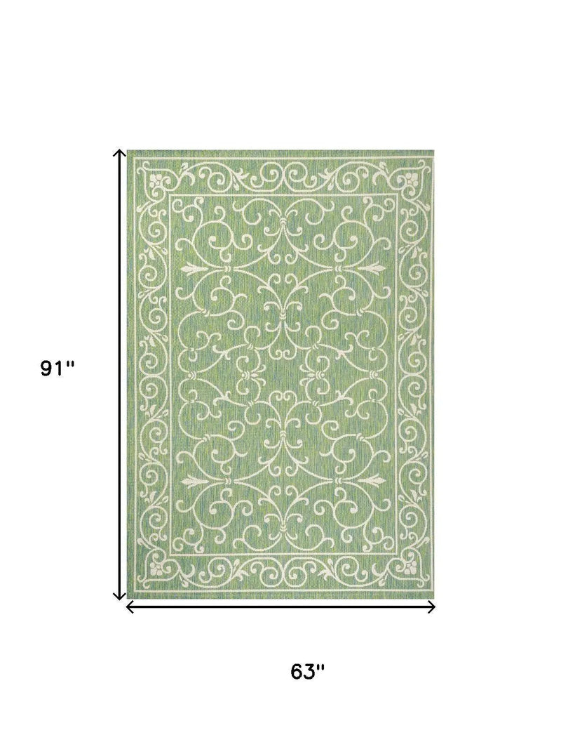 5' X 8' Green And Ivory Medallion Indoor Outdoor Area Rug Homeroots Outdoor