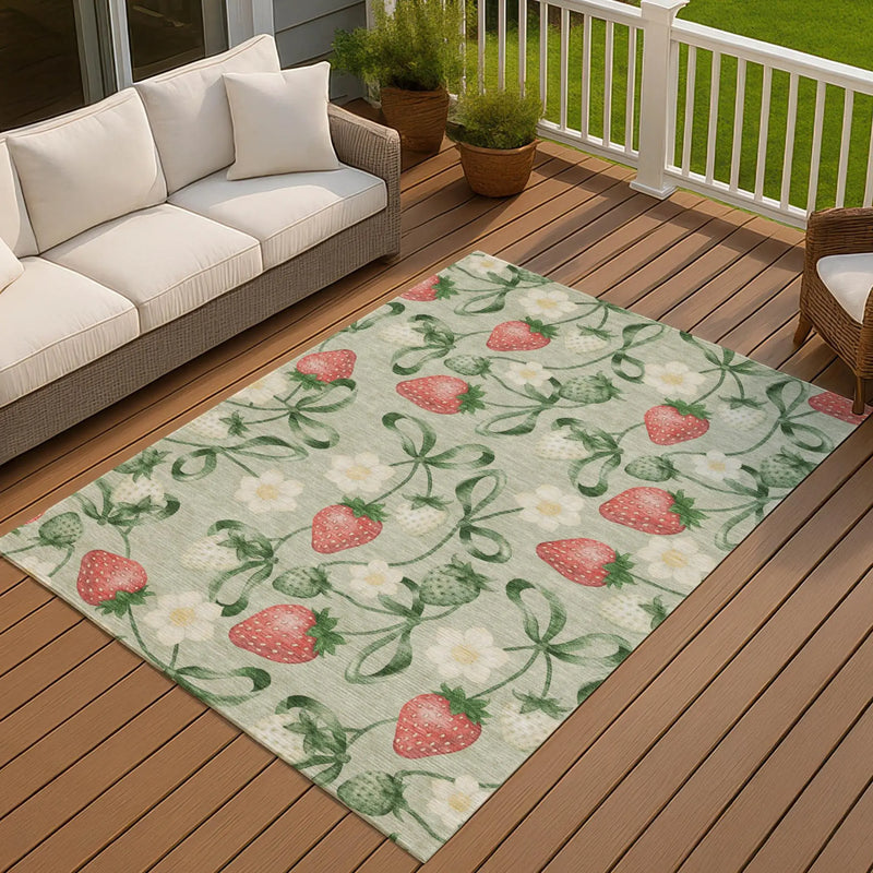 5' X 8' Green And Red Floral Washable Indoor Outdoor Area Rug Homeroots Outdoor