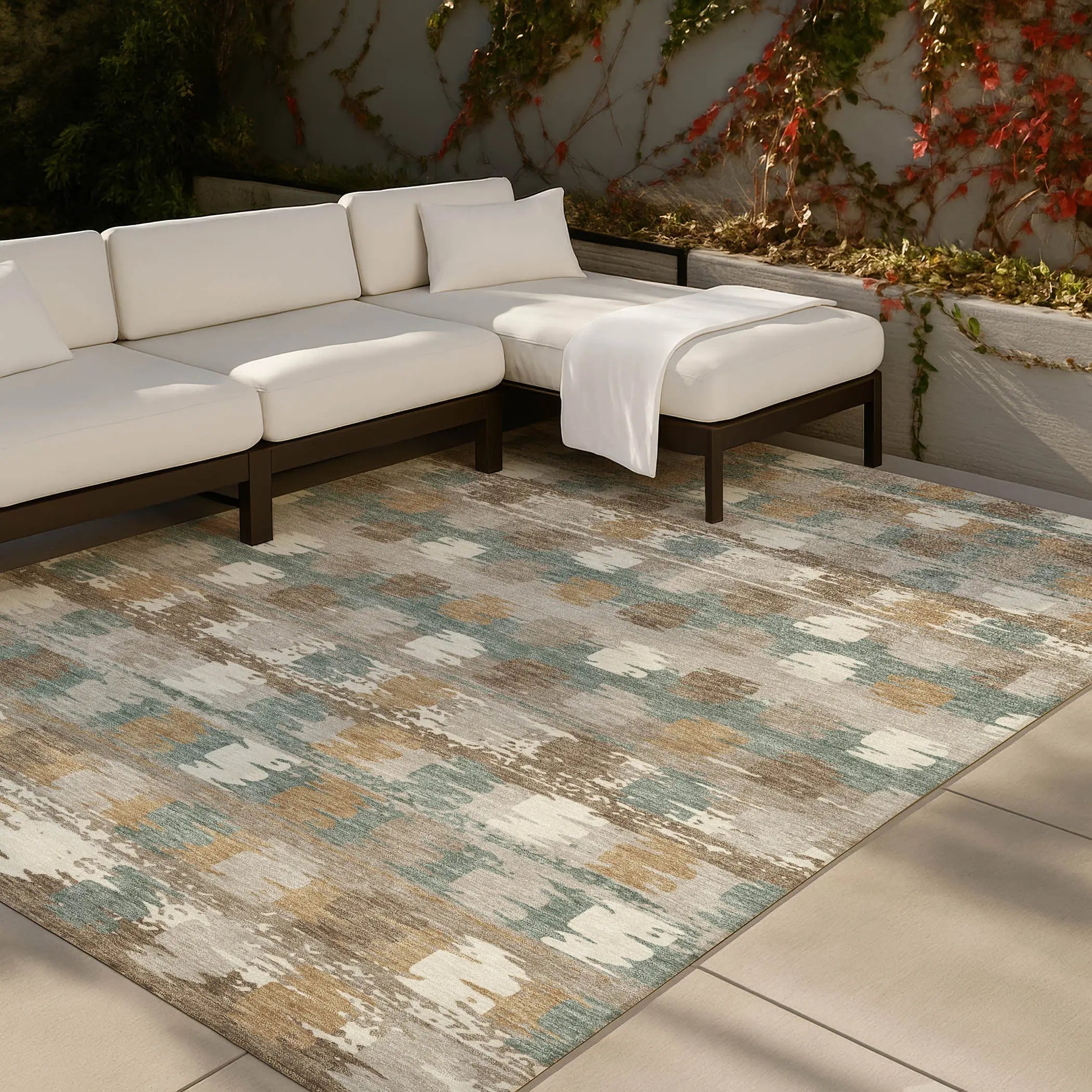 5' X 8' Green And Silver Abstract Washable Indoor Outdoor Area Rug Homeroots Outdoor