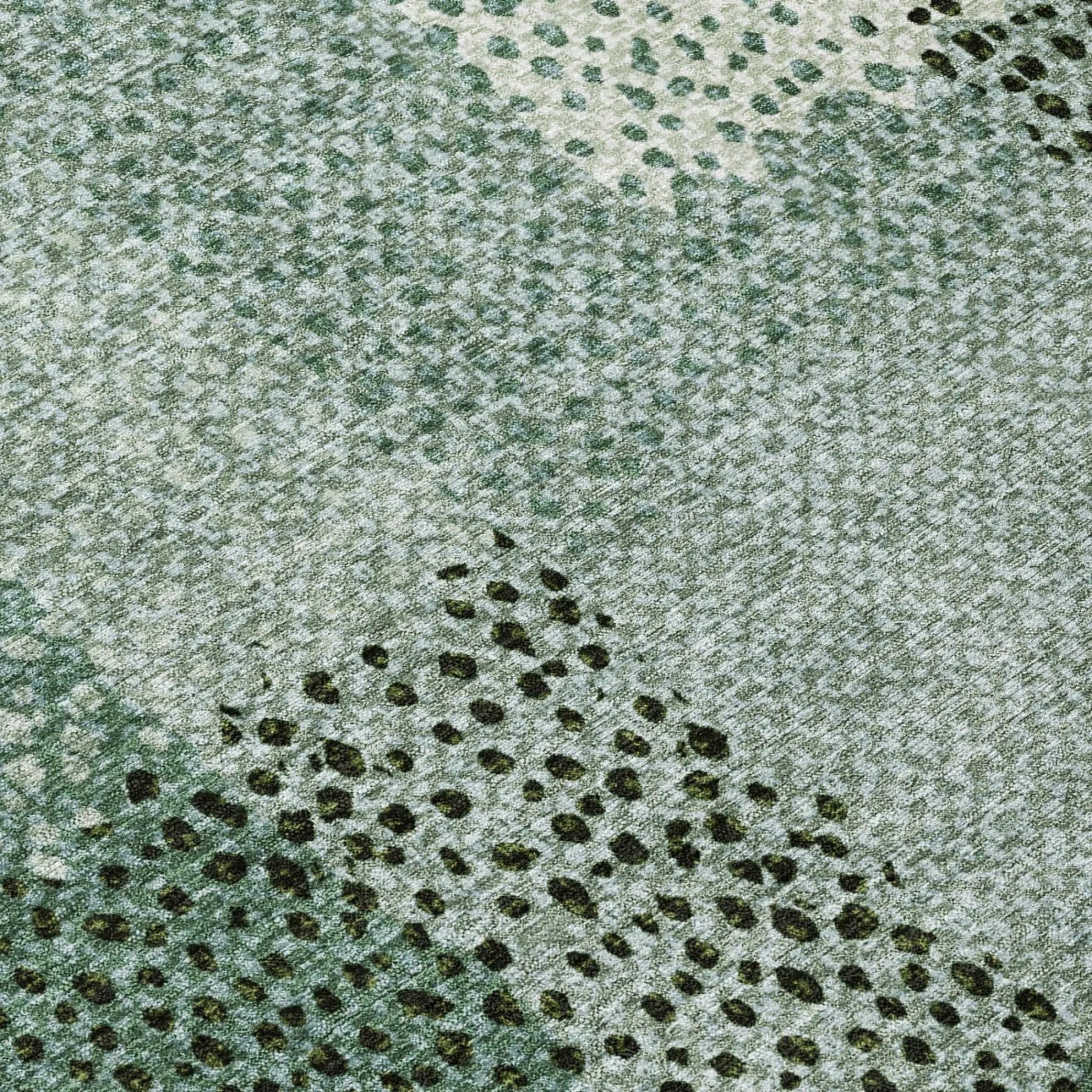 5' X 8' Green And Silver Abstract Washable Indoor Outdoor Area Rug Homeroots Outdoor