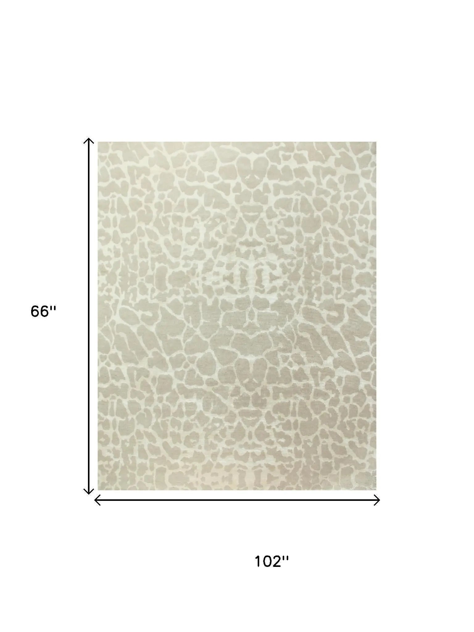 5' X 8' Ivory And Beige Animal Print Hand Knotted Area Rug Homeroots Home Decor