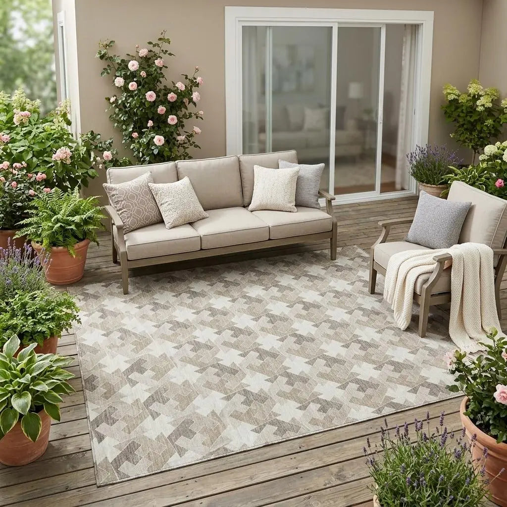 5' X 8' Ivory And Beige Geometric Washable Indoor Outdoor Area Rug Homeroots Outdoor