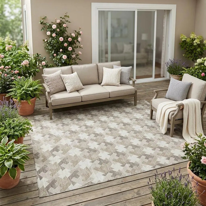 5' X 8' Ivory And Beige Geometric Washable Indoor Outdoor Area Rug Homeroots Outdoor