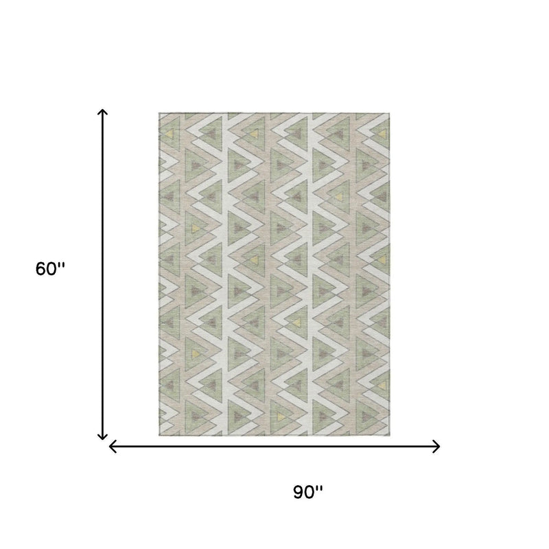 5' X 8' Ivory And Beige Geometric Washable Indoor Outdoor Area Rug Homeroots Outdoor