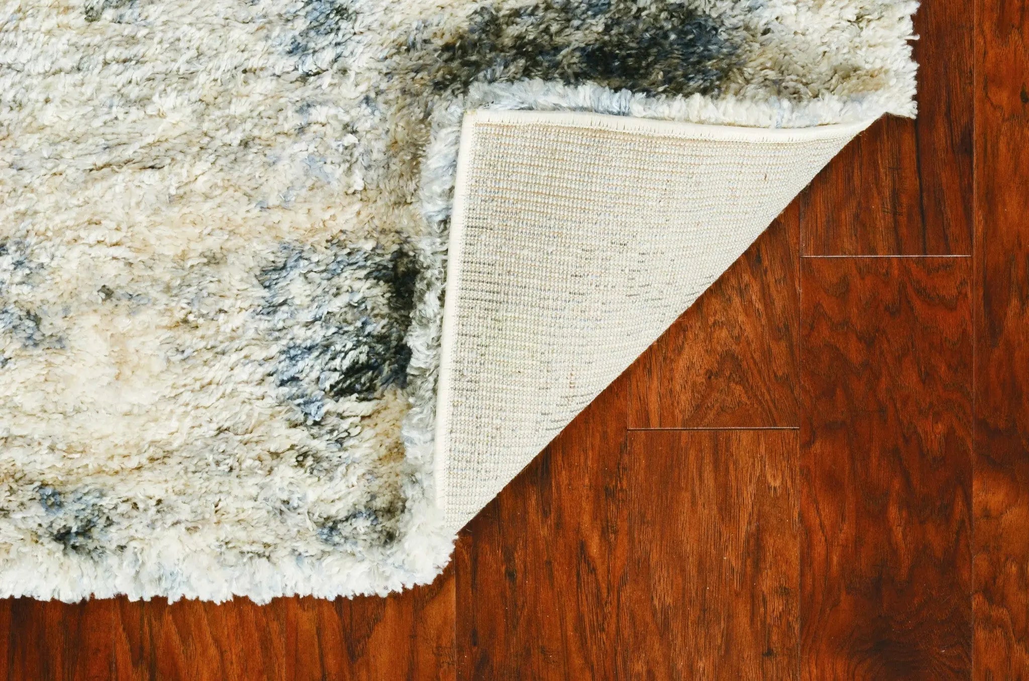 5' X 8' Ivory And Blue Abstract Area Rug Homeroots Home Decor