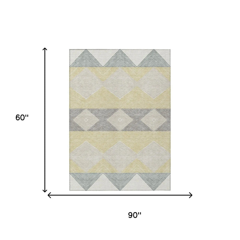 5' X 8' Ivory And Gray Geometric Washable Indoor Outdoor Area Rug Homeroots Outdoor