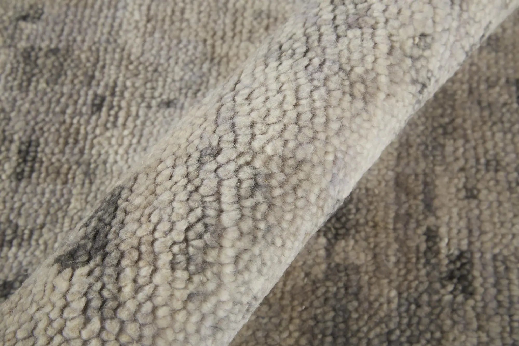 5' X 8' Ivory And Gray Wool Abstract Hand Knotted Area Rug Homeroots Home Decor
