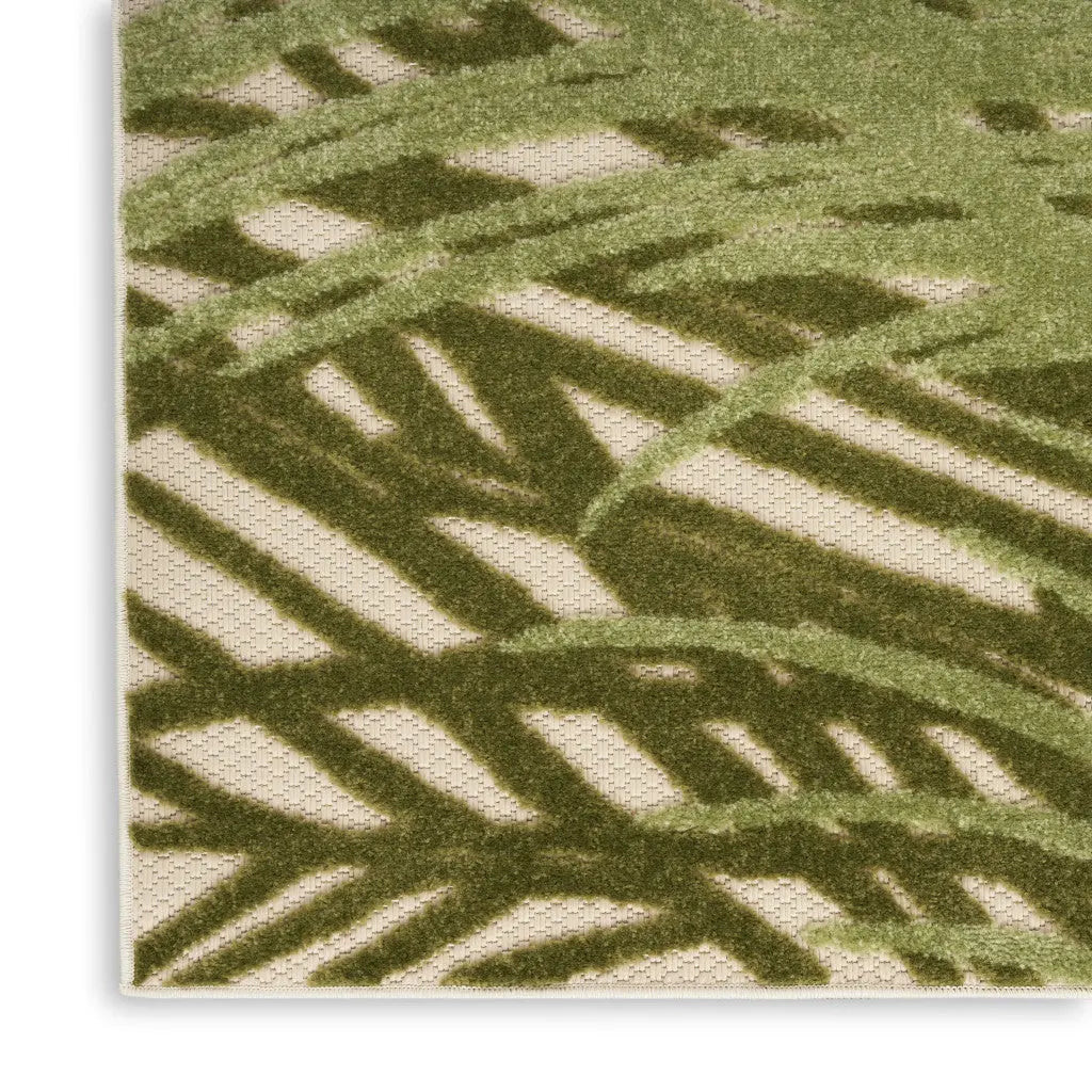 5' X 8' Ivory And Green Palm Leaf Indoor Outdoor Area Rug Homeroots Outdoor