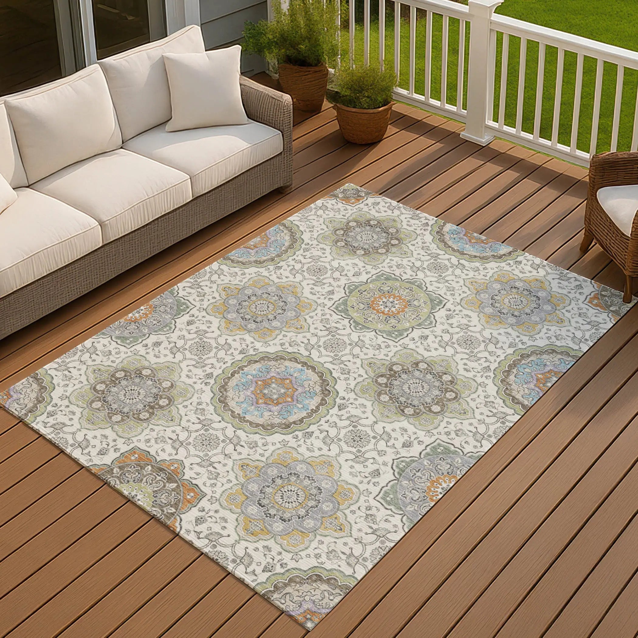 5' X 8' Ivory And Khaki Floral Medallion Washable Indoor Outdoor Area Rug Homeroots Outdoor