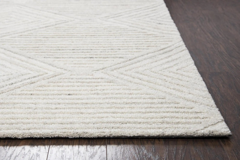 5' X 8' Ivory And Natural Wool Diamond Hand Tufted Area Rug Homeroots Home Decor