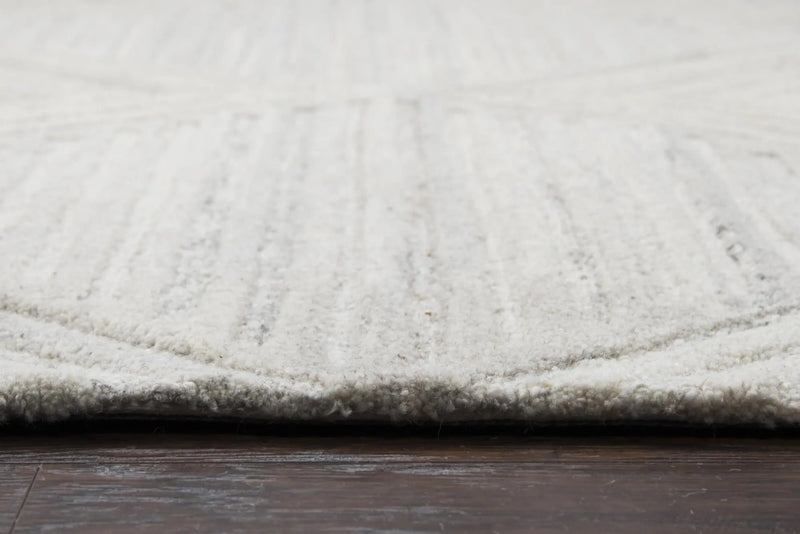 5' X 8' Ivory And Natural Wool Diamond Hand Tufted Area Rug Homeroots Home Decor