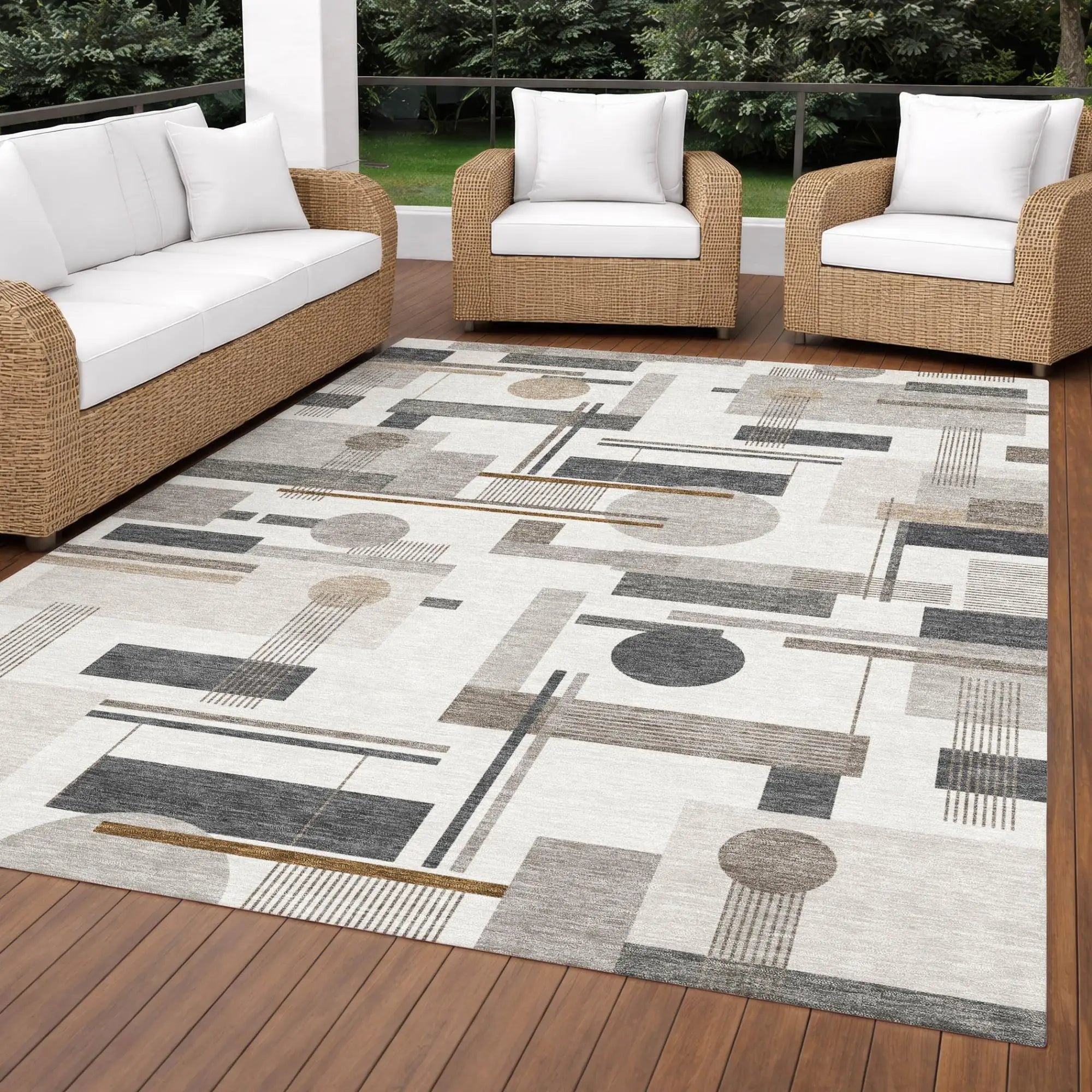 5' X 8' Ivory And Silver Geometric Washable Indoor Outdoor Area Rug Homeroots Outdoor