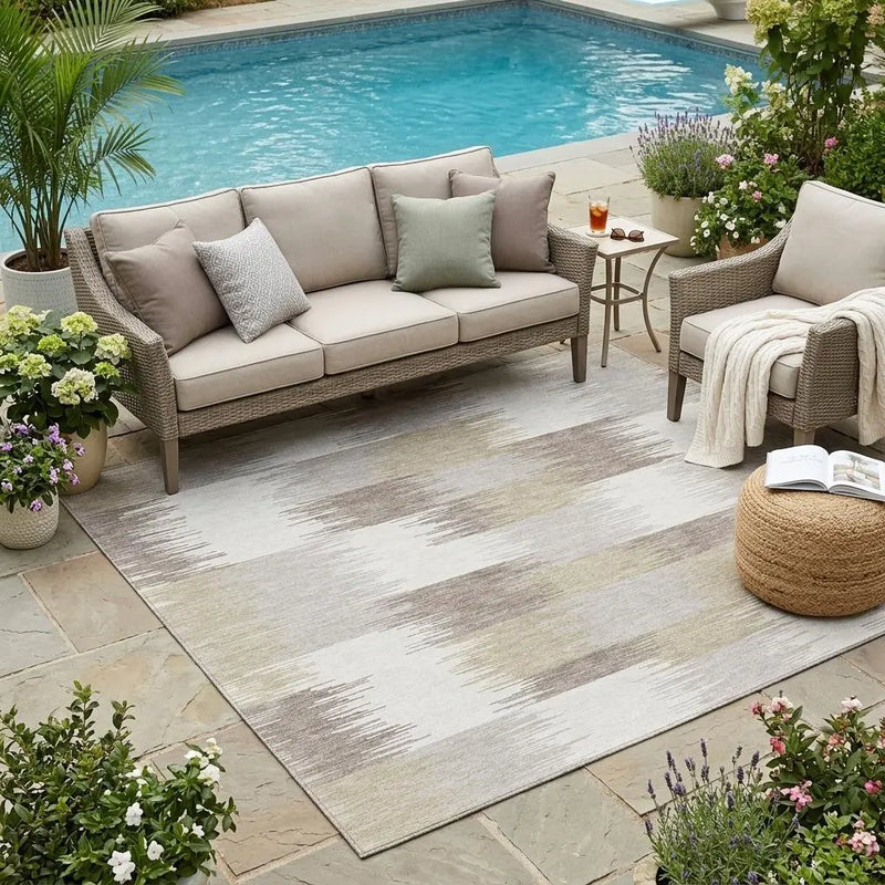 5' X 8' Ivory And Silver Geometric Washable Indoor Outdoor Area Rug Homeroots Outdoor