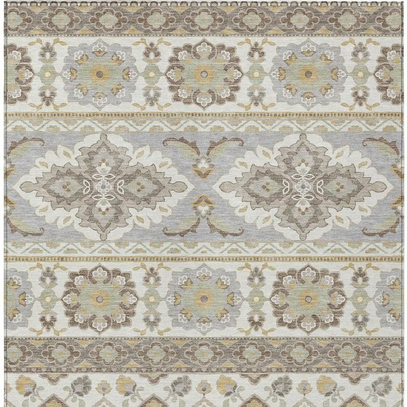 5' X 8' Ivory And Silver Tribal Washable Indoor Outdoor Area Rug Homeroots Outdoor