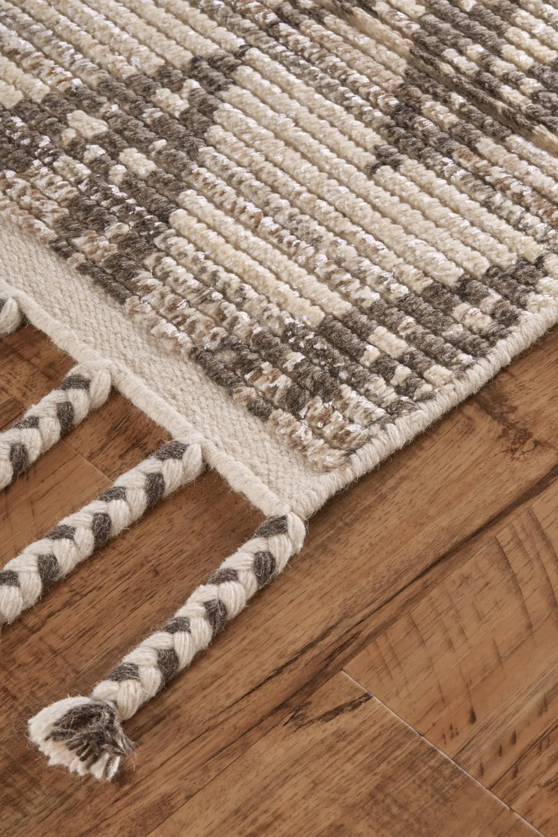 5' X 8' Ivory Gray And Taupe Wool Geometric Hand Knotted Area Rug Homeroots Home Decor
