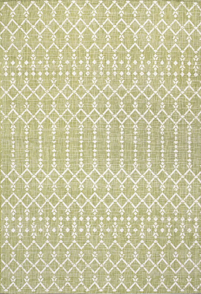 5' X 8' Light Green And Cream Trellis Indoor Outdoor Area Rug Homeroots Outdoor