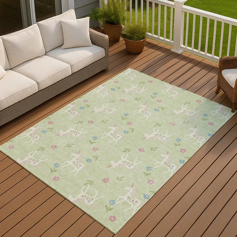 5' X 8' Mint Green And Ivory Floral Washable Indoor Outdoor Area Rug Homeroots Outdoor