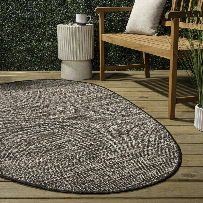 5' X 8' Natural And Black Medallion Indoor Outdoor Area Rug Homeroots Outdoor