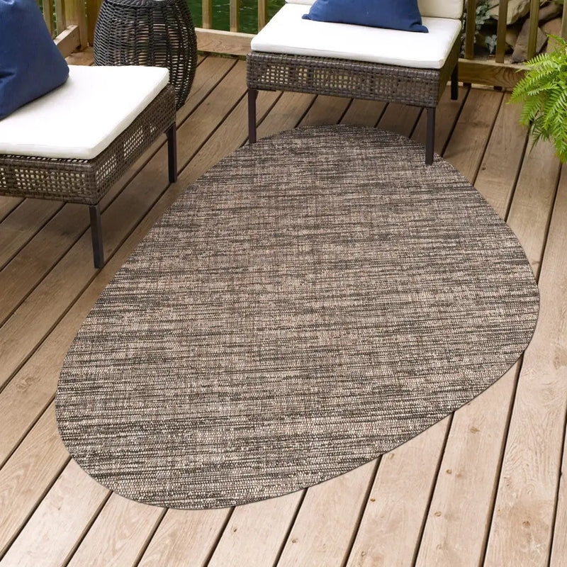 5' X 8' Natural And Black Medallion Indoor Outdoor Area Rug Homeroots Outdoor