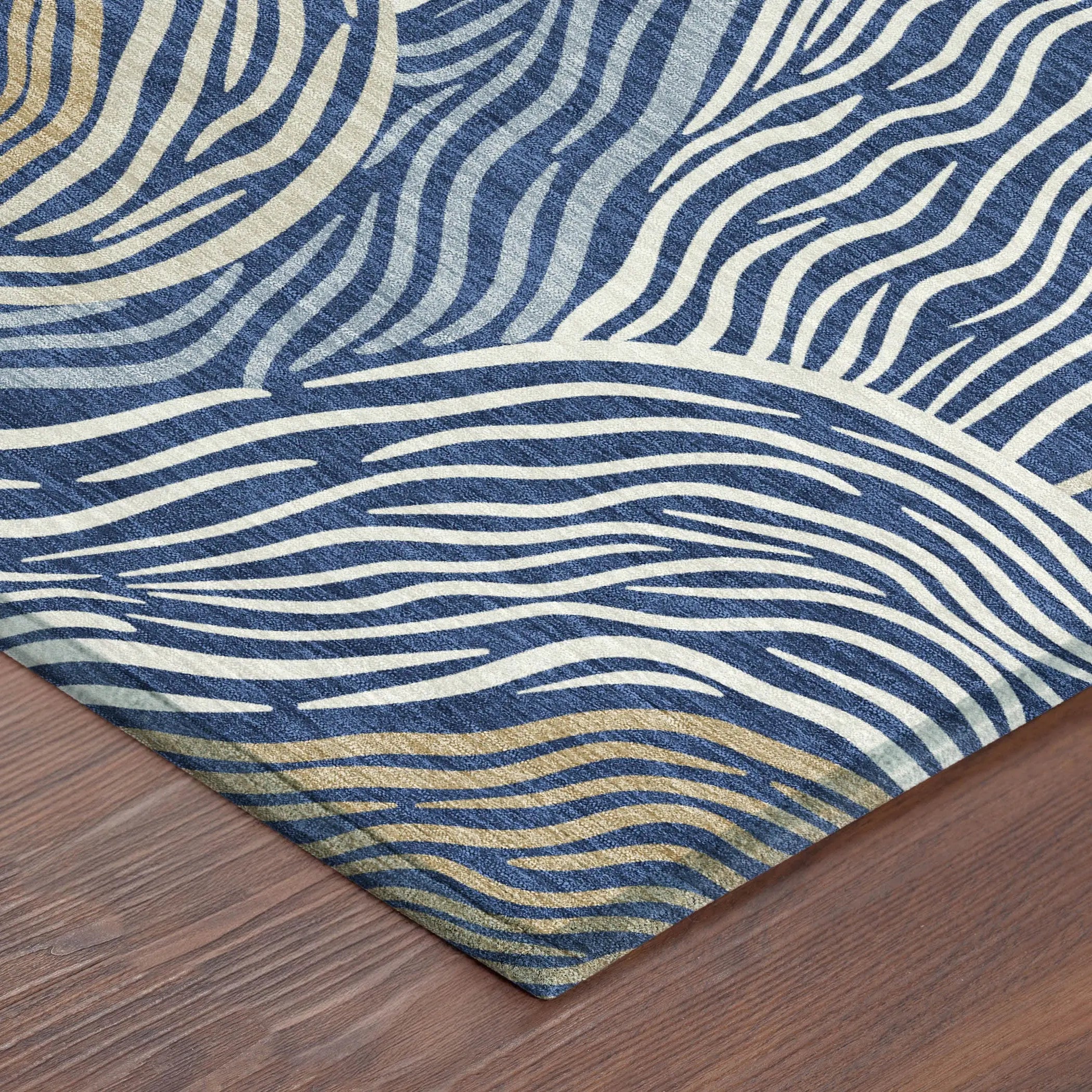 5' X 8' Navy Blue And Beige Ikat Washable Indoor Outdoor Area Rug Homeroots Outdoor