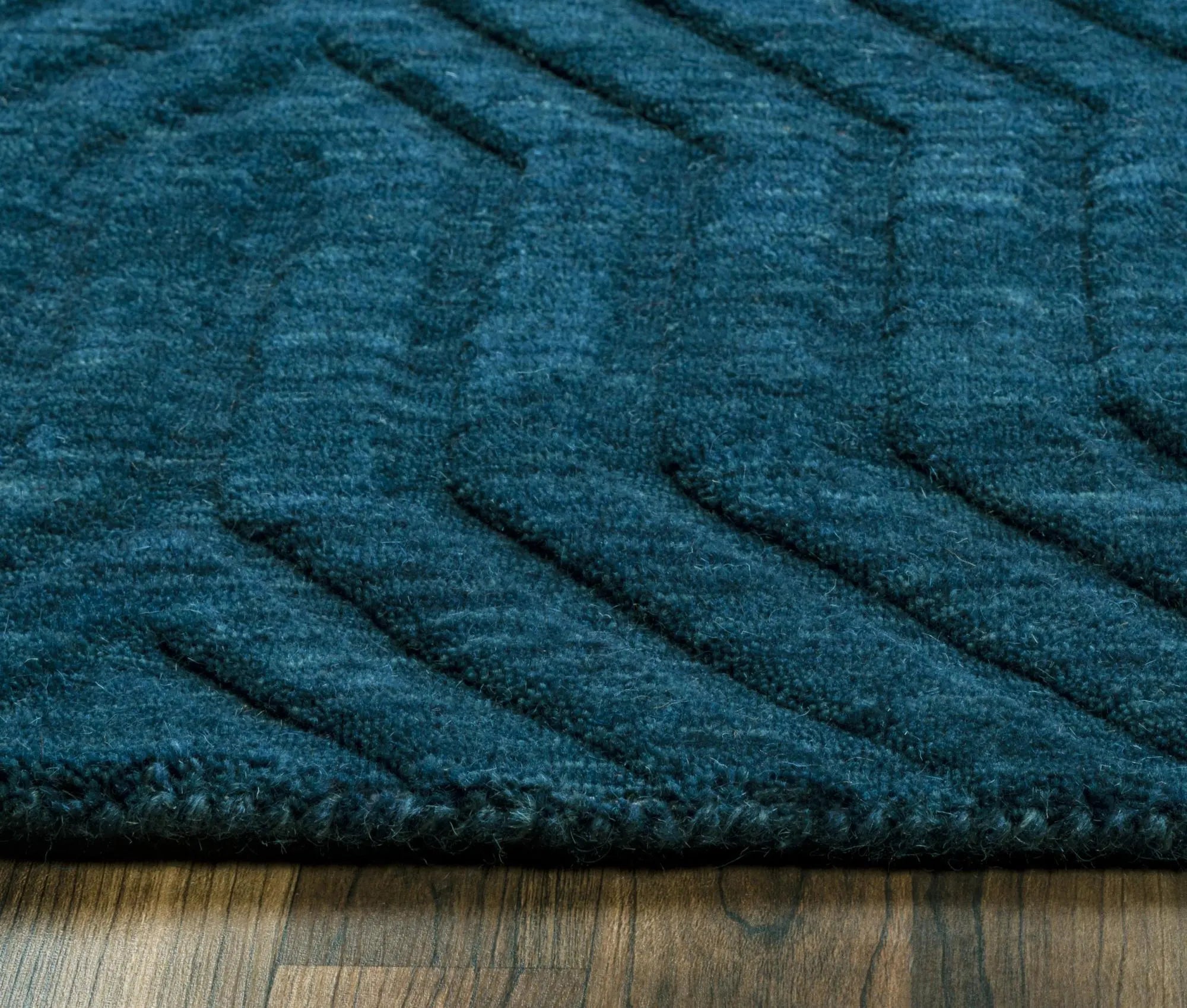 5' X 8' Navy Blue And Blue Wool Geometric Hand Tufted Area Rug Homeroots Home Decor