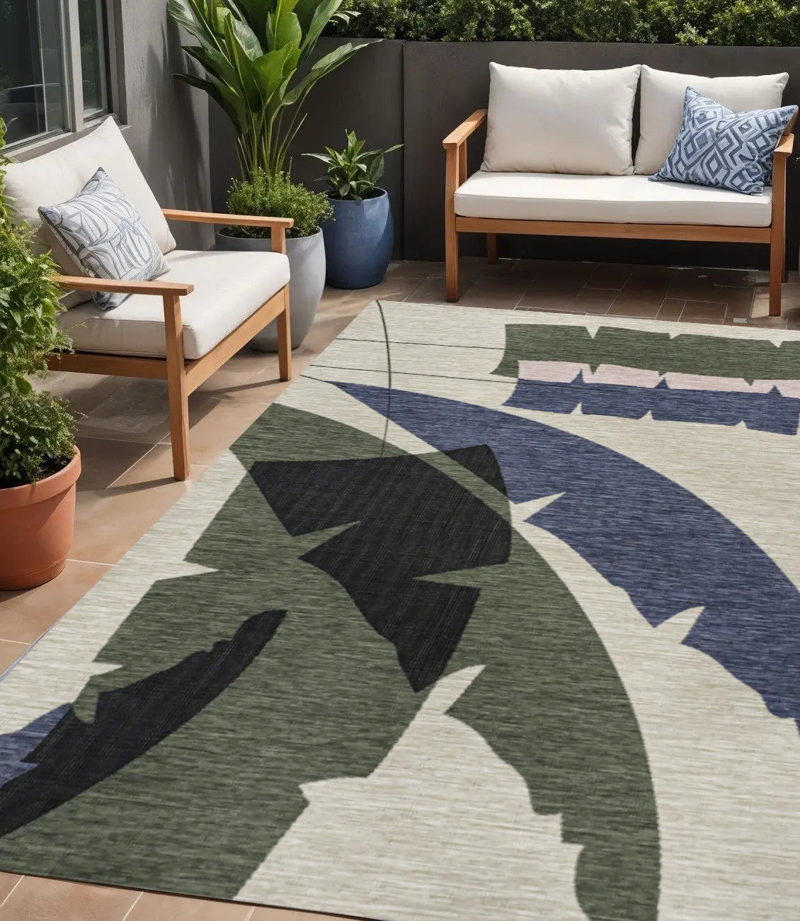 5' X 8' Navy Blue And Cream Abstract Indoor Outdoor Area Rug Homeroots Outdoor