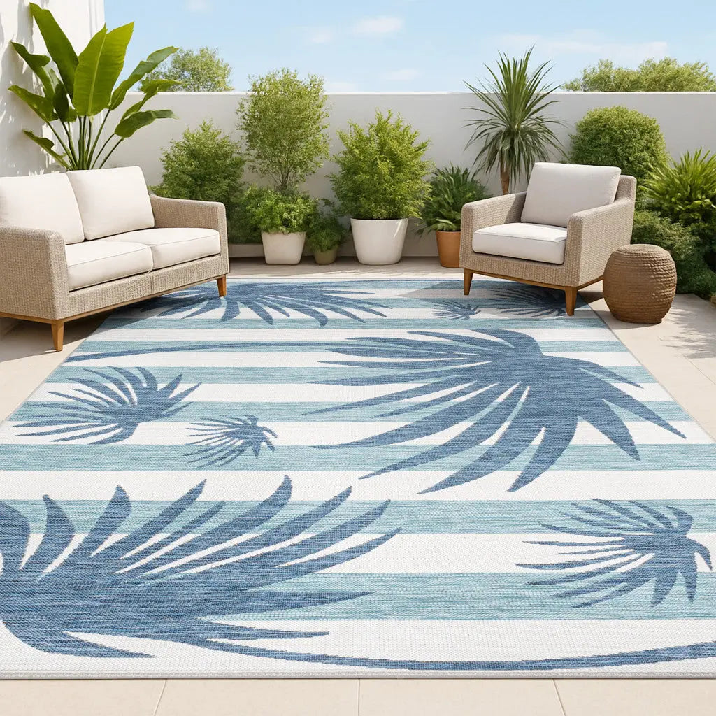 5' X 8' Navy Blue And Cream Floral Indoor Outdoor Area Rug Homeroots Outdoor
