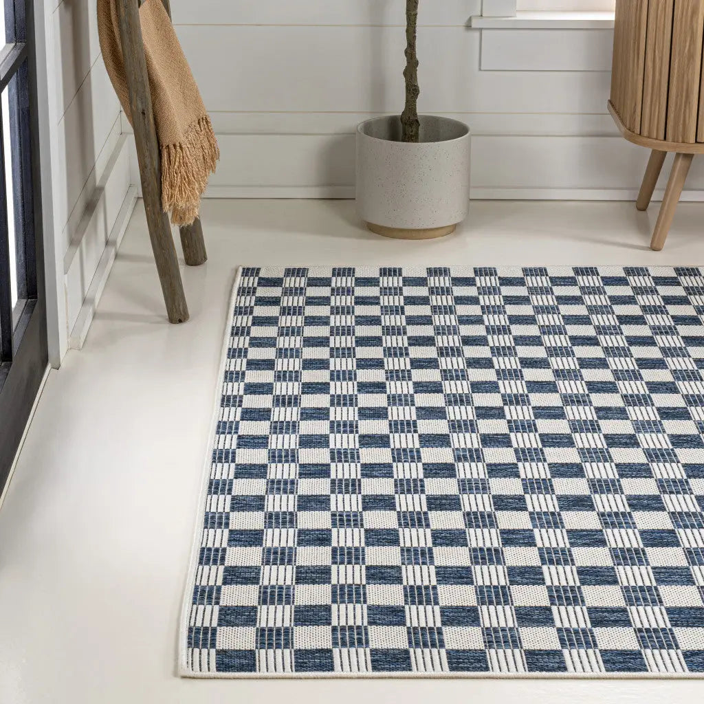 5' X 8' Navy Blue And Cream Geometric Indoor Outdoor Area Rug - GreatEagleInc