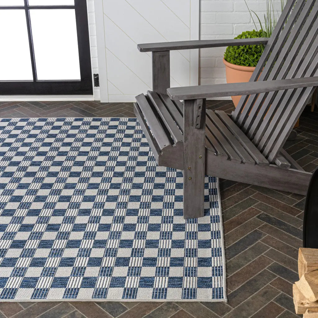 5' X 8' Navy Blue And Cream Geometric Indoor Outdoor Area Rug - GreatEagleInc