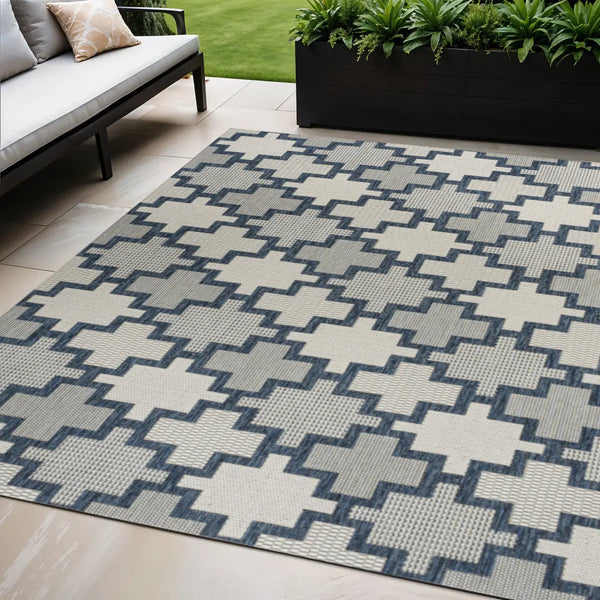 5' X 8' Navy Blue And Cream Trellis Indoor Outdoor Area Rug Homeroots Outdoor