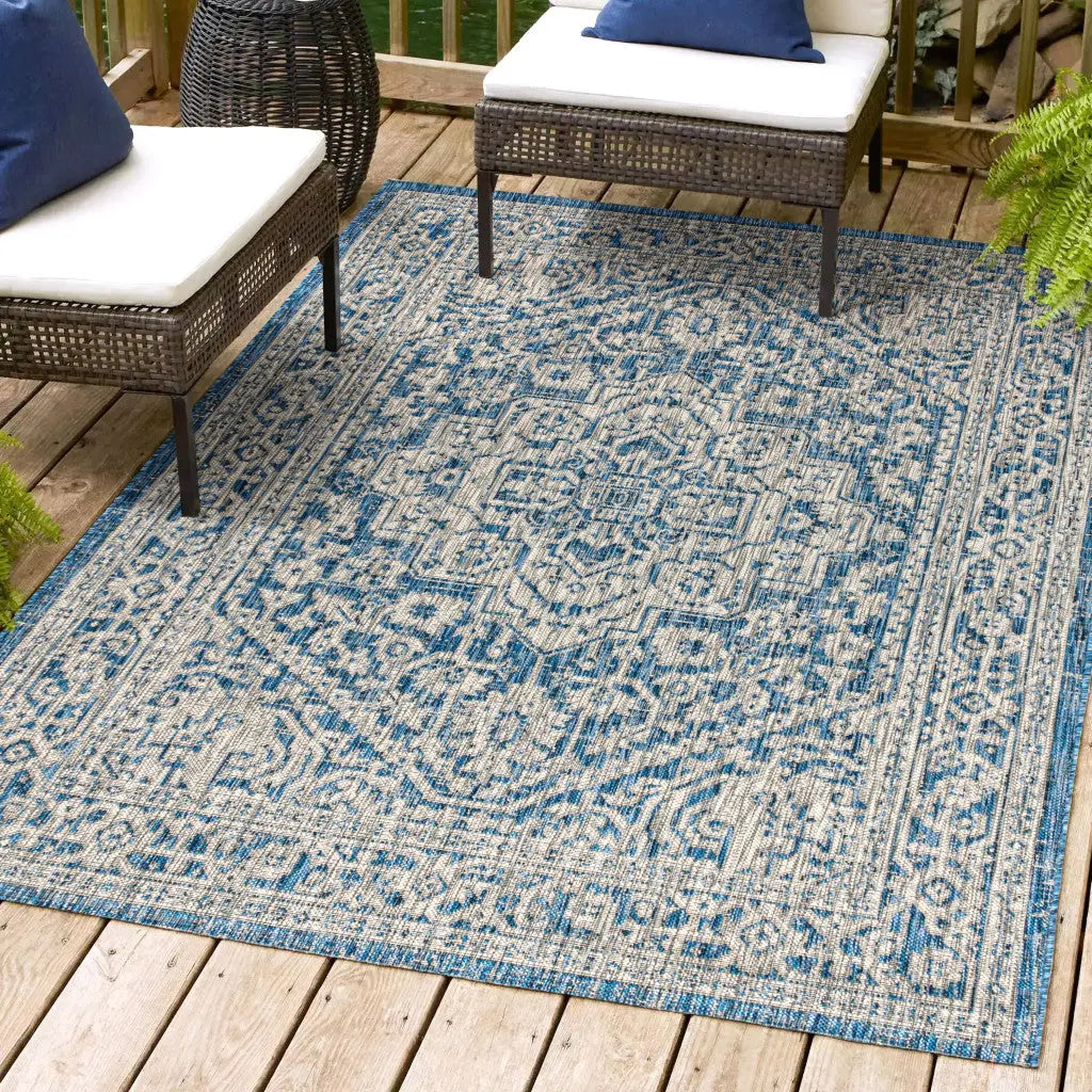 5' X 8' Navy Blue And Gray Medallion Indoor Outdoor Area Rug Homeroots Outdoor