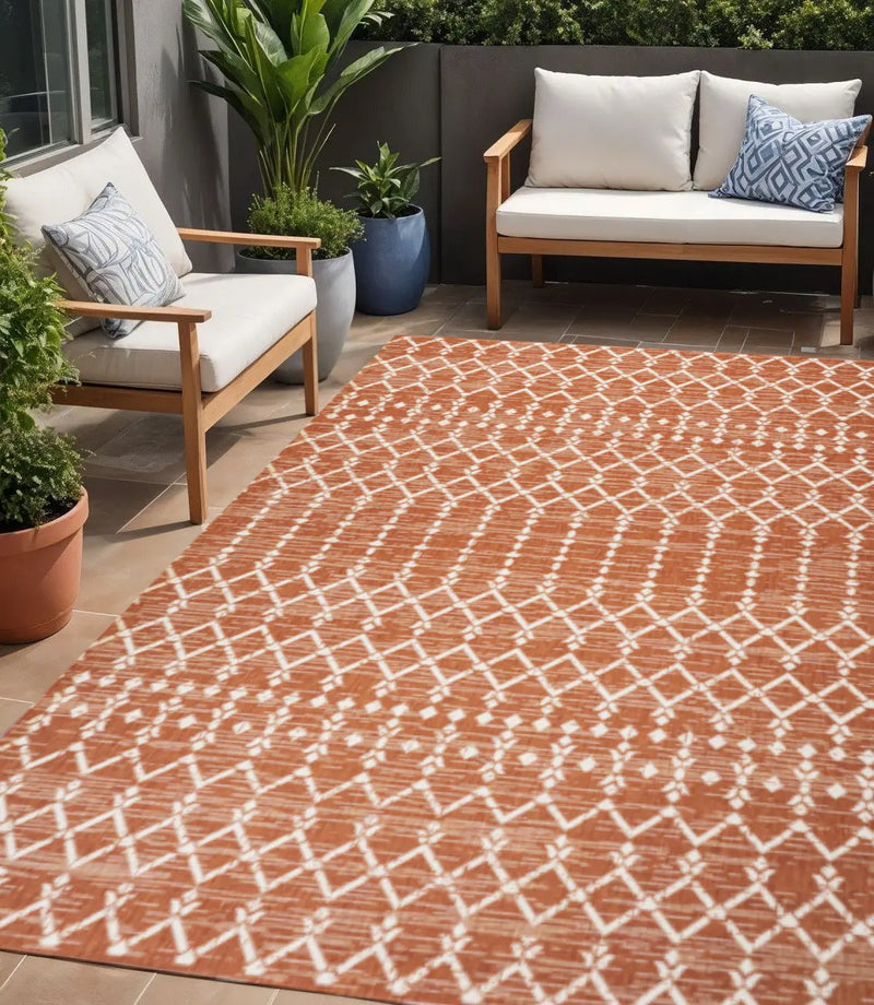 5' X 8' Orange And Cream Trellis Indoor Outdoor Area Rug Homeroots Outdoor